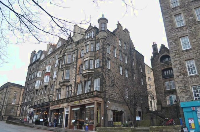 1 Bedroom Flat To Rent In , North Bank Street, Edinburgh, EH1