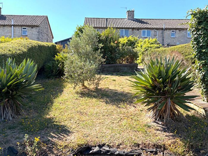 2 Bedroom End Of Terrace House For Sale In Priests Road, Swanage, Dorset, BH19 - Photo 3