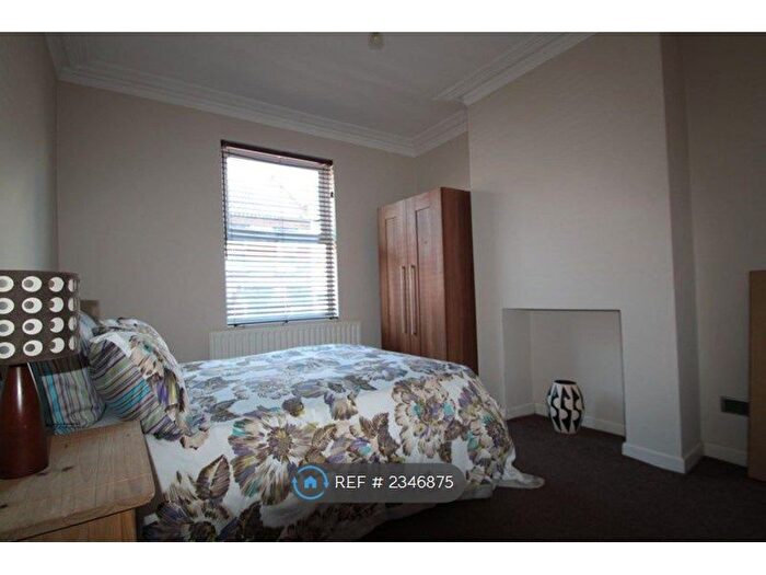 4 Bedroom Terraced House To Rent In Milton Road, Luton, LU1