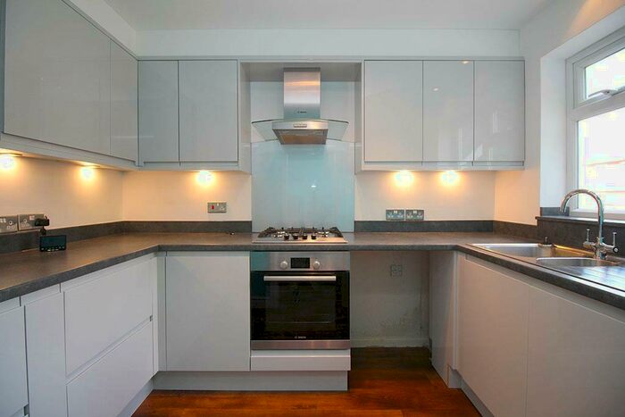 2 Bedroom End Of Terrace House To Rent In Caernarvon Close, Mountsorrel, LE12