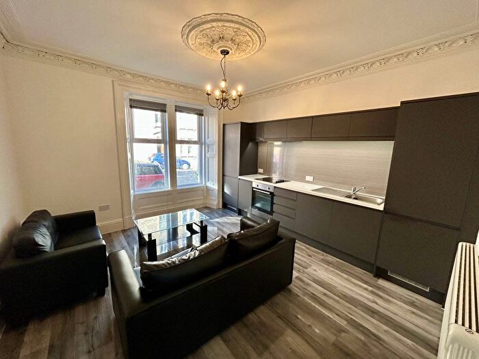 2 Bedroom Flat To Rent In Forest Park Road, Dundee, DD1