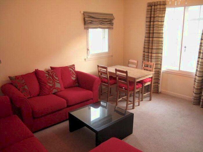 1 Bedroom Flat To Rent In Canongate, Edinburgh, EH8