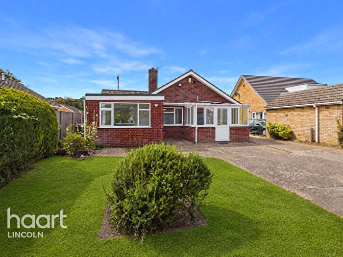 3 Bedroom Bungalow For Sale In Lotus Close, Waddington, LN5