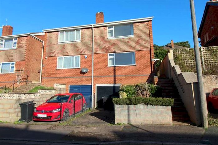 3 Bedroom Semi-Detached House To Rent In Hollymount, Worcester, WR4