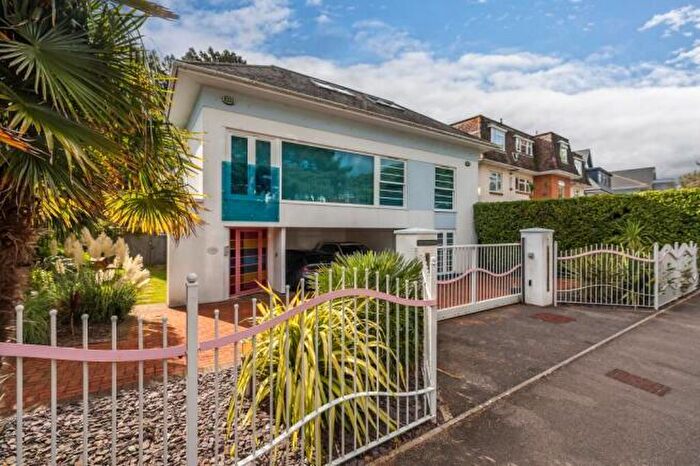 2 Bedroom Apartment For Sale In Brownsea Road, Sandbanks, BH13