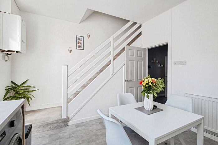 2 Bedroom Terraced House For Sale In Ashton Road, Denton, Manchester, Greater Manchester, M34