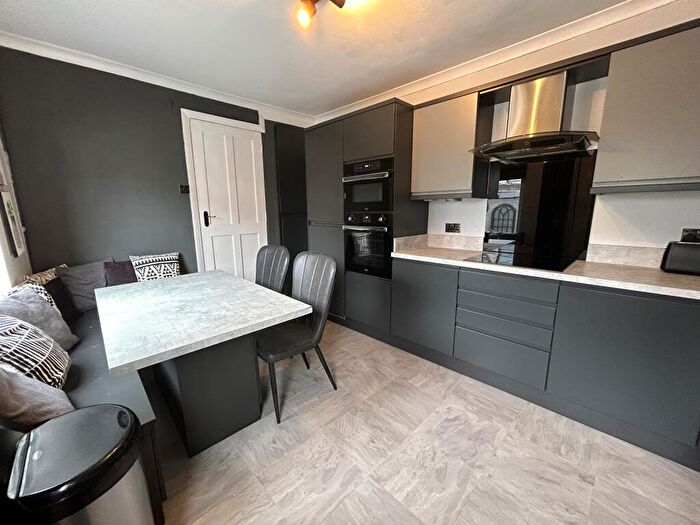 3 Bedroom House To Rent In Newcastle Road, L15