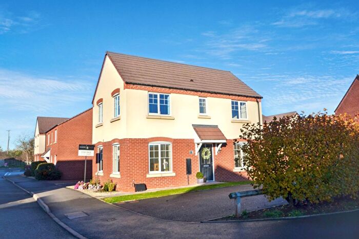 3 Bedroom Detached House For Sale In Furrow Close, Holly Green, Worcestershire, WR8