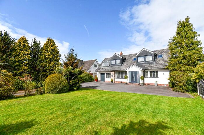 4 Bedroom Detached House For Sale In Porlock Close, Gayton, Wirral, CH60