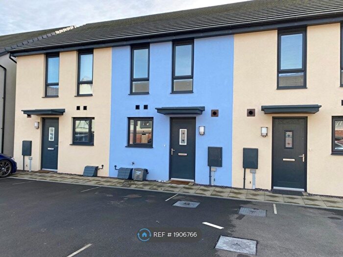 2 Bedroom Terraced House To Rent In Rhodfa Cambo, Barry, CF62