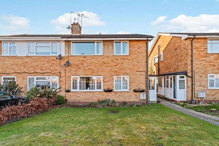 2 Bedroom Maisonette For Sale In Mockley Wood Road, Knowle, B93