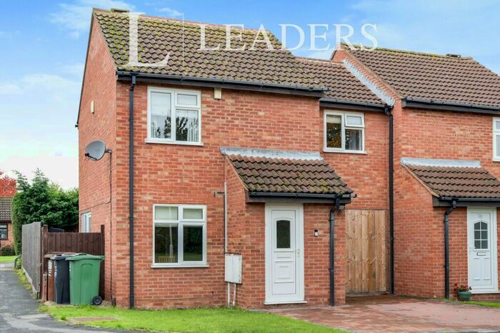 3 Bedroom Semi-Detached House To Rent In De Montfort Close, Loughborough, LE11