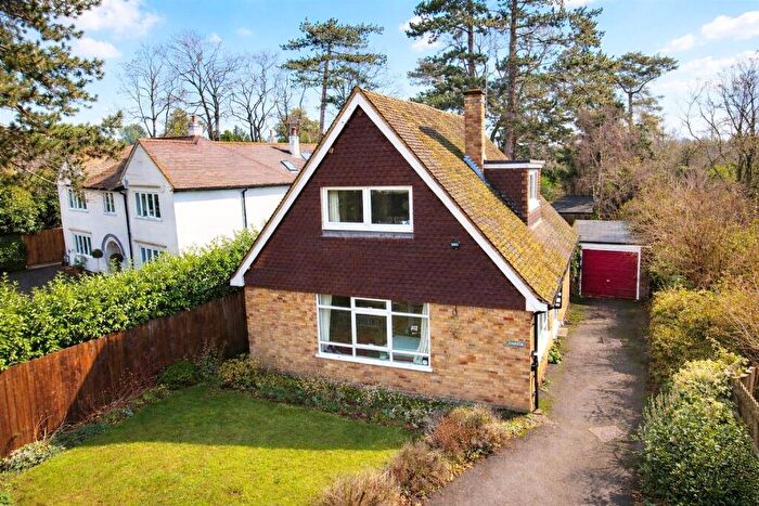 4 Bedroom Detached House For Sale In Morgans Road, Hertford, SG13