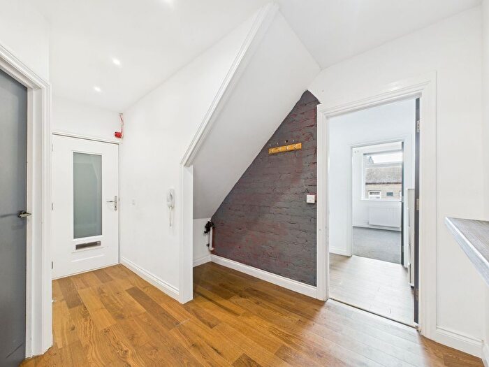 2 Bedroom Flat To Rent In Elliot Street, Tyldesley, M29