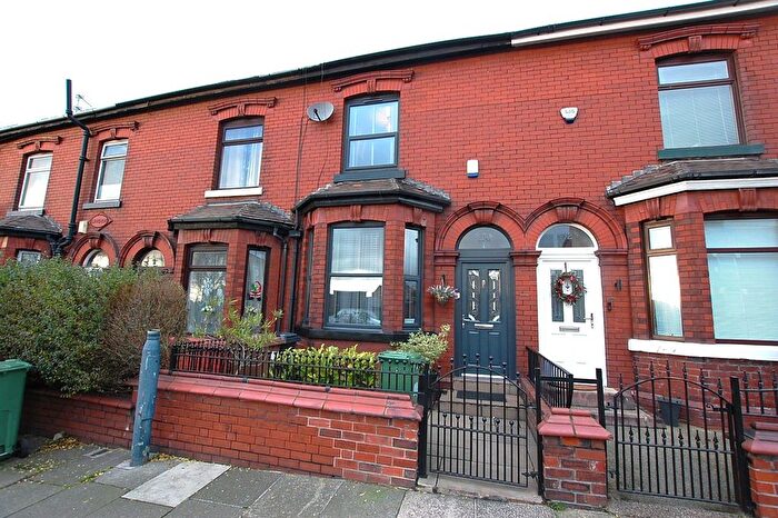 3 Bedroom Terraced House For Sale In Mossley Road, Ashton-Under-Lyne, Greater Manchester, OL6