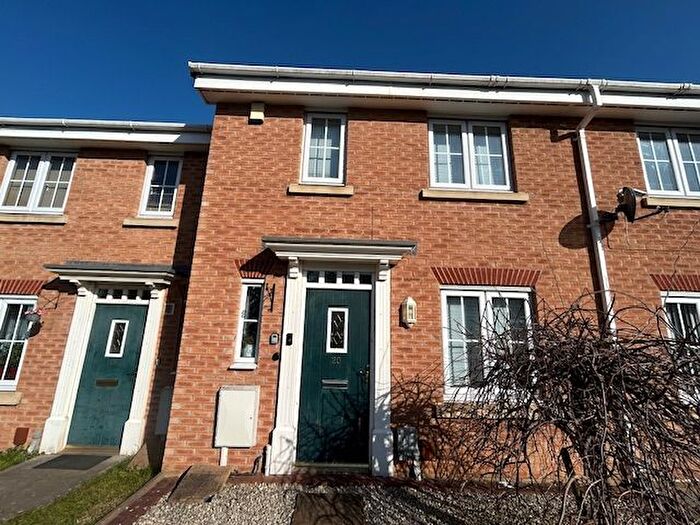 3 Bedroom Terraced House To Rent In Birkby Close, Leicester, LE5