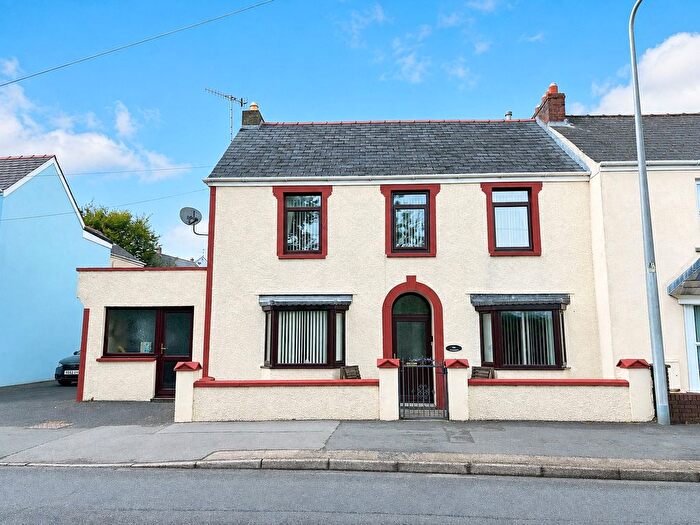 4 Bedroom Semi Detached House For Sale In Marsh Road, Tenby, Pembrokeshire, SA70