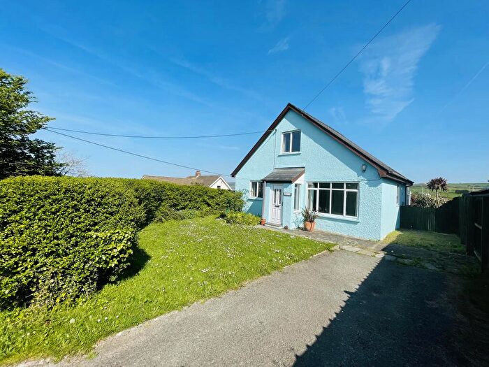 3 Bedroom Bungalow To Rent In Aberporth, Cardigan, SA43