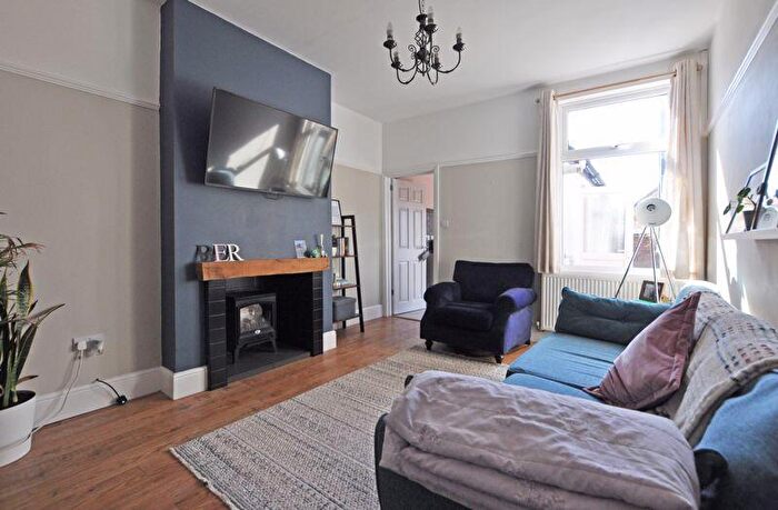 2 Bedroom Flat To Rent In Ground Floor Apartment, St. Marks Crescent, Newport, NP20