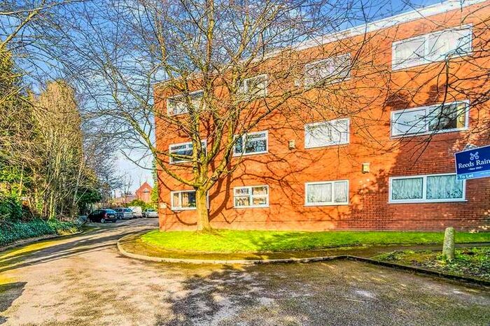2 Bedroom Apartment To Rent In Valley Court, 4 Craig Road, Stockport, Greater Manchester, SK4