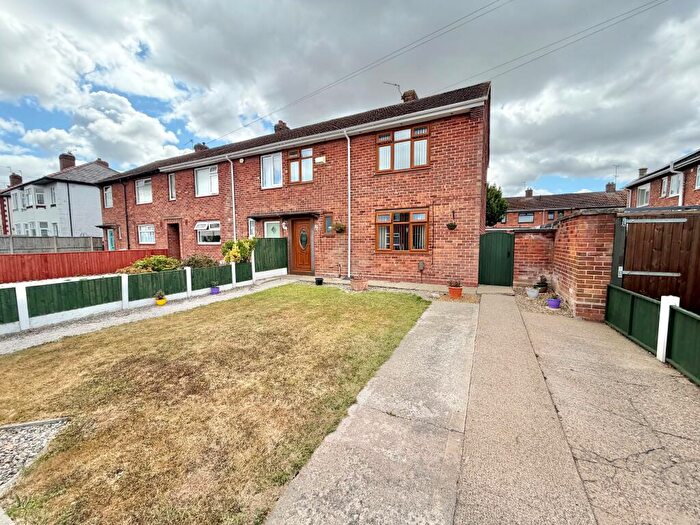 3 Bedroom End Of Terrace House For Sale In Dale Drive, Ellesmere Port, Cheshire West And Chester, CH65
