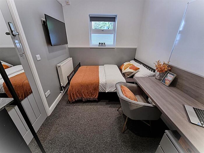 Studio To Rent In Yarborough Road - Studio. Rent Includes Council Tax, Utility Bills & Wifi, LN1