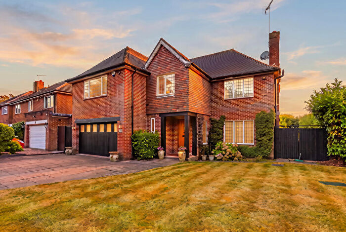 4 Bedroom Detached House For Sale In Grange Road, Solihull, B91