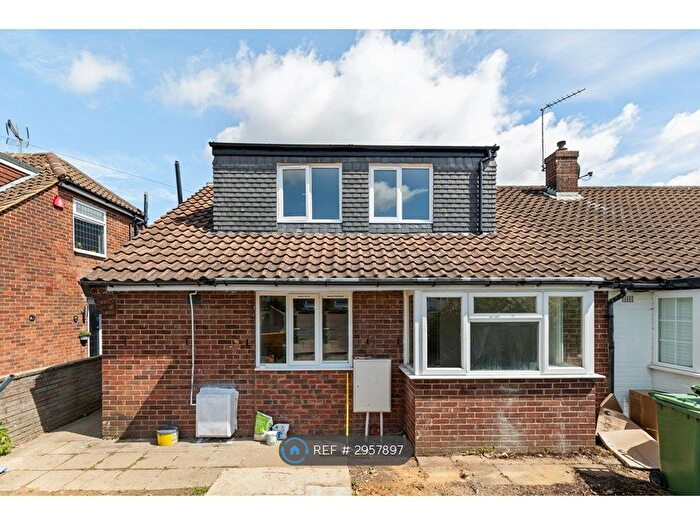 Studio To Rent In The Greenway, Potters Bar, EN6