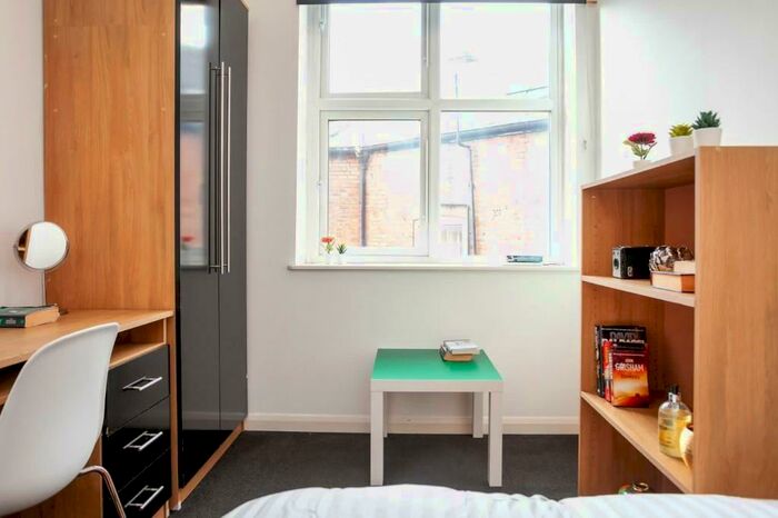 5 Bedroom Apartment To Rent In Flat E Wellington Street, Leicester, LE1