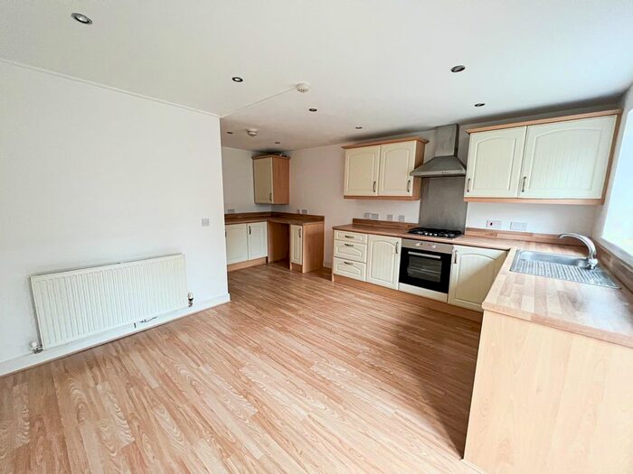 4 Bedroom Link Detached House To Rent In Merchant Way, Cottingham, HU16
