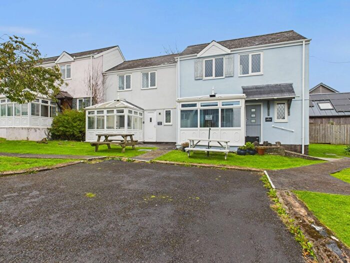 3 Bedroom Property For Sale In St. Florence, Tenby, SA70