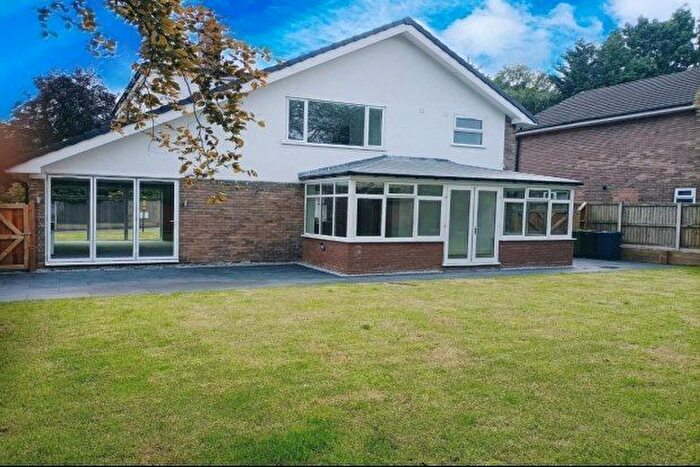 5 Bedroom Property To Rent In Ash Rise, Stafford, ST17
