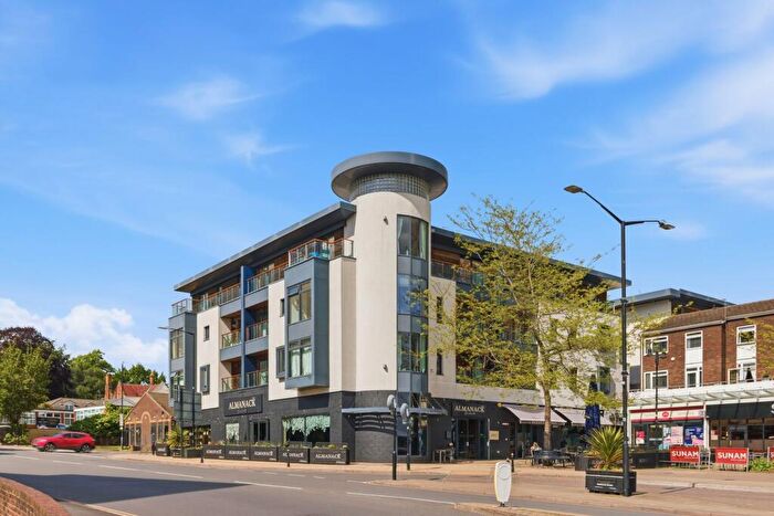 2 Bedroom Flat To Rent In Abbey End, Kenilworth, CV8