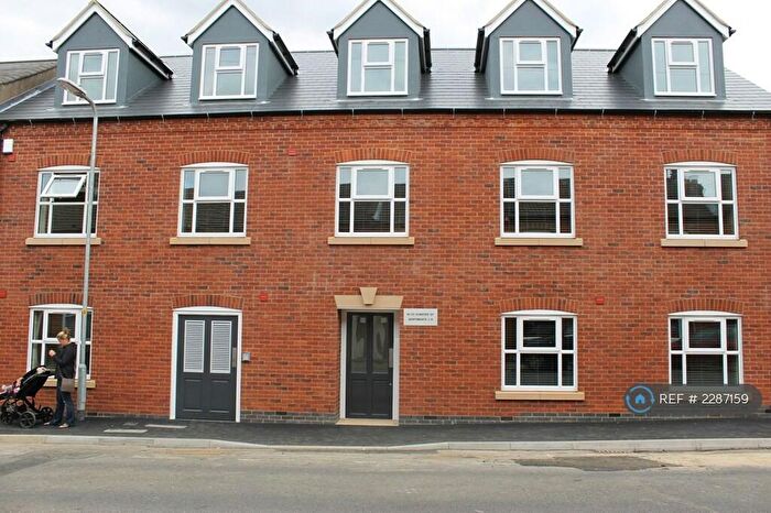1 Bedroom Flat To Rent In Dunster Street, Northampton, NN1
