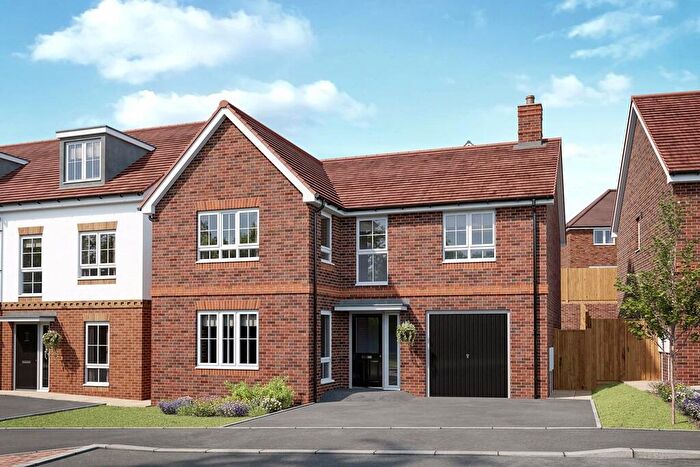 4 Bedroom Detached House For Sale In Lindridge Road, Sutton Coldfield, B75