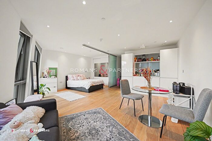 1 Bedroom Studio To Rent In Parliament House, Black Prince Road, Vauxhall, SE1