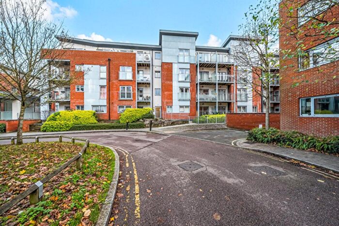 1 Bedroom Apartment For Sale In Charrington Place, St. Albans, AL1