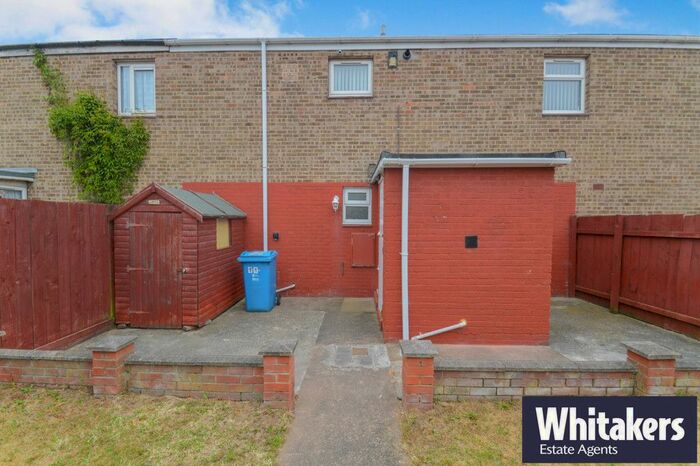 4 Bedroom Terraced House To Rent In Helvellyn Close, Bransholme, Hull, HU7