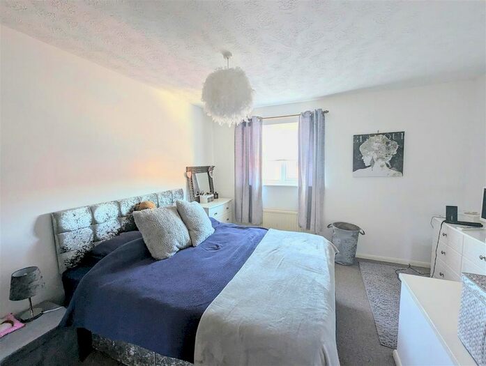 2 Bedroom Terraced House To Rent In Cardinal Hinsley Close, Newark, NG24