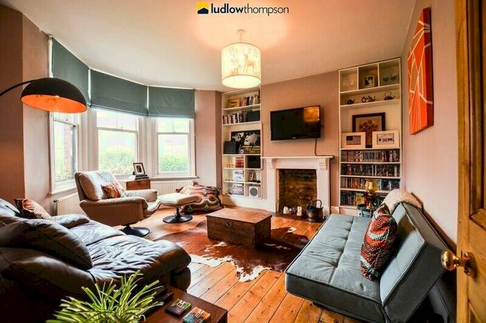 1 Bedroom Flat To Rent In Devonshire Terrace, East Dulwich Road, London, SE22
