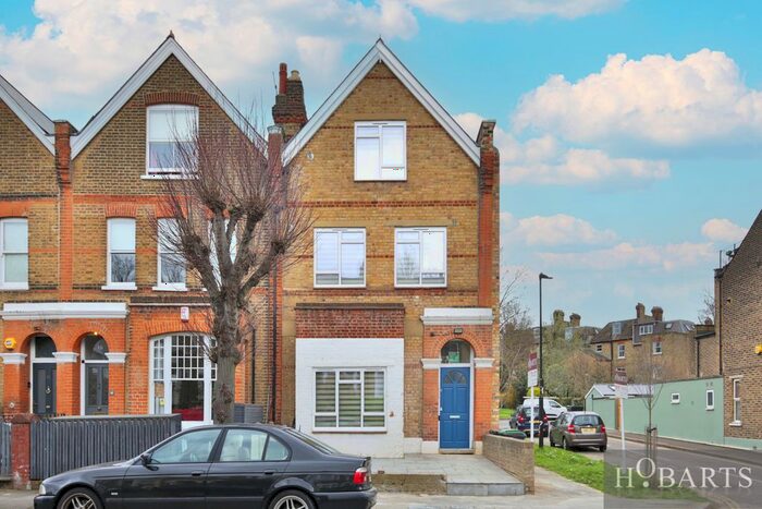 2 Bedroom Flat To Rent In Ossian Road, Stroud Green, N4