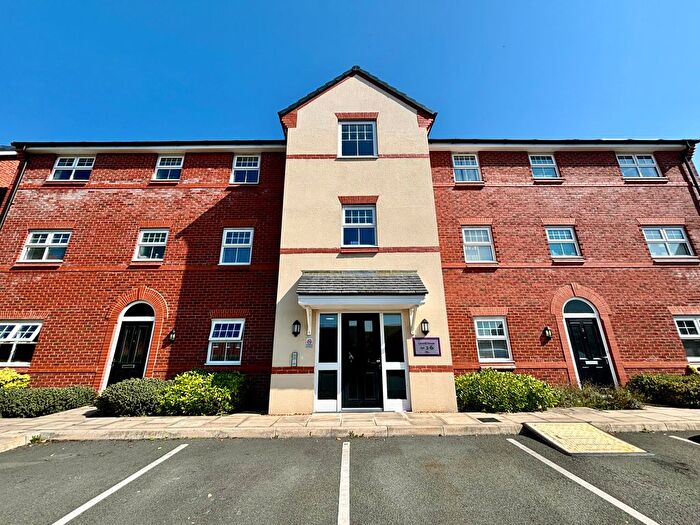 2 Bedroom Flat To Rent In Muskett Drive, Northwich, CW8