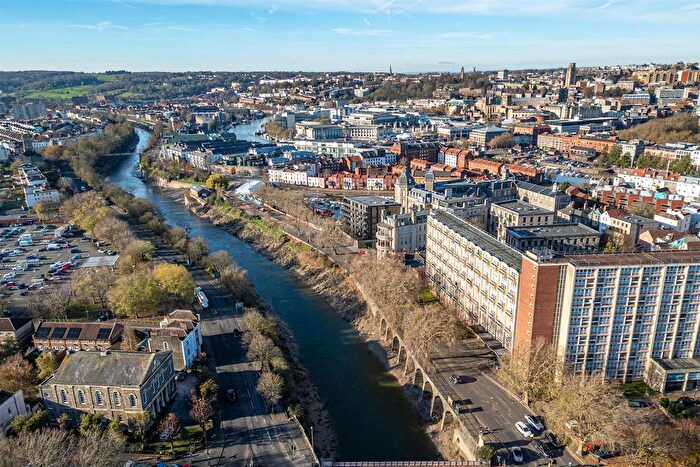 2 Bedroom Flat For Sale In Redcliff Hill, Redcliffe, Bristol, BS1