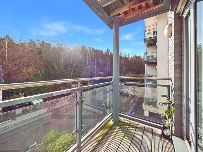 1 Bedroom Flat For Sale In Phoebe Road, Pentrechwyth, SA1