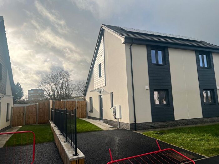 1 Bedroom Semi Detached House For Sale In Heol Fferm Fila, Crymych, SA41