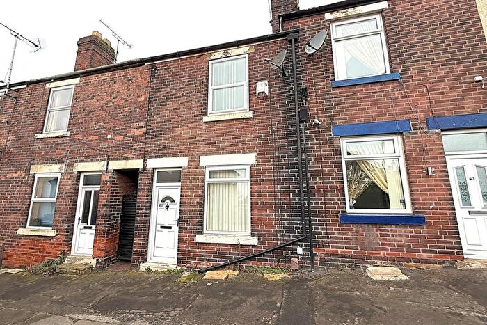 2 Bedroom Terraced House To Rent In Kimberworth Park Road, Rotherham, S61