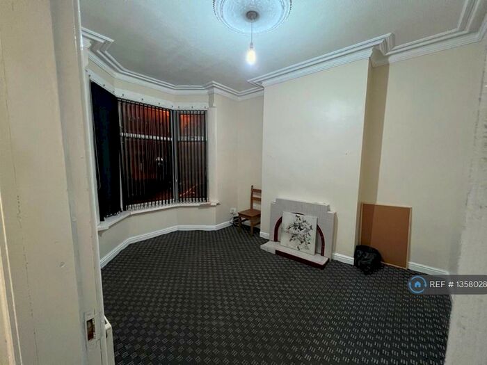 3 Bedroom Terraced House To Rent In Ombersley Road, Birmingham, B12