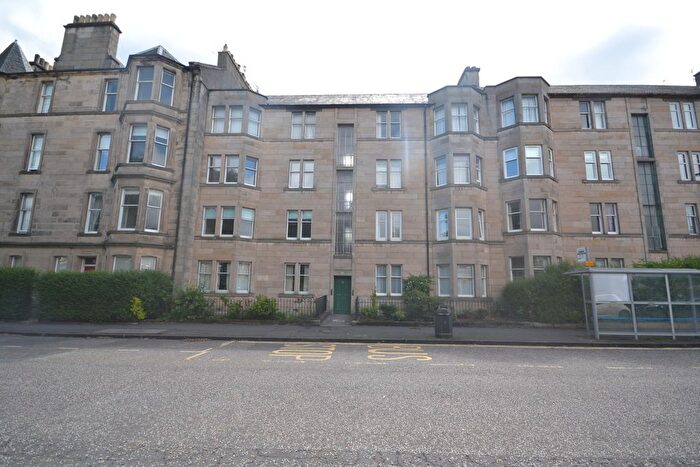 2 Bedroom Flat To Rent In Comely Bank Road, Edinburgh, EH4