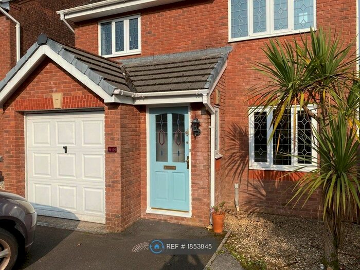 3 Bedroom Detached House To Rent In Rowan Tree Close, Neath, SA10