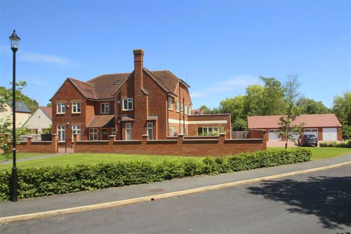2 Bedroom Apartment To Rent In Wreschner Close, Milton Keynes, Milton Keynes, MK19